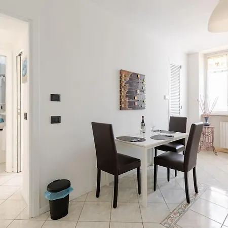 Casa Regina 3, Nel Centro Di Alba! Alba (Piedmont)