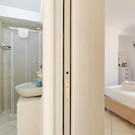 Casa Regina 3, Nel Centro Di Alba! Alba (Piedmont)